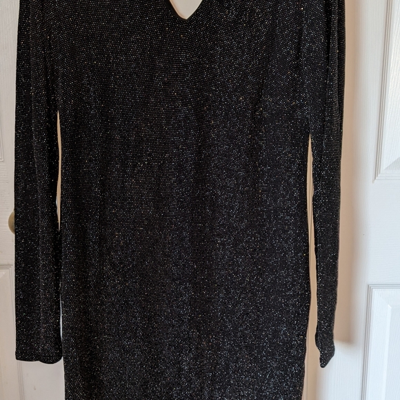 Maternity beautiful dress black with sparkle - Picture 3 of 4